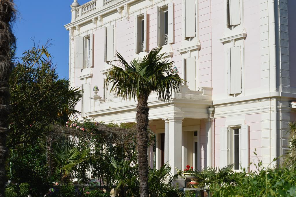 Chateau La Roque Margaux Hotel Servian Exterior foto